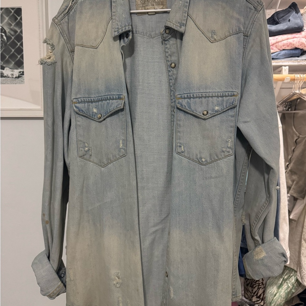 Men's Distressed Denim Shirt Jacket